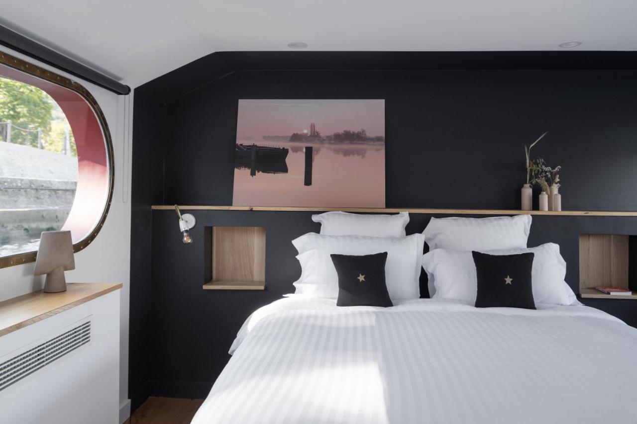 Hotel La Peniche - Bed And Bicycle - Tournon Exterior foto